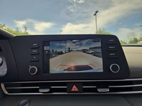 New 2026 Hyundai Elantra Sport FWD image 17