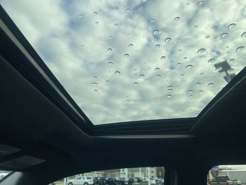 Used 2023 Toyota Tacoma TRD Off-Road image 22