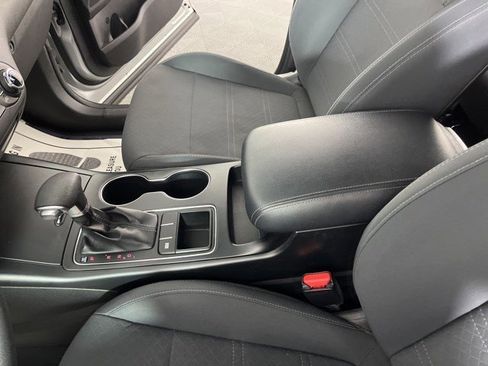 Used 2020 Kia Sorento LX image 24