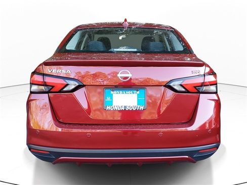 Used 2024 Nissan Versa SR w/ Trunk Package image 5