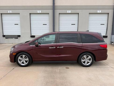 Used 2019 Honda Odyssey EX image 6