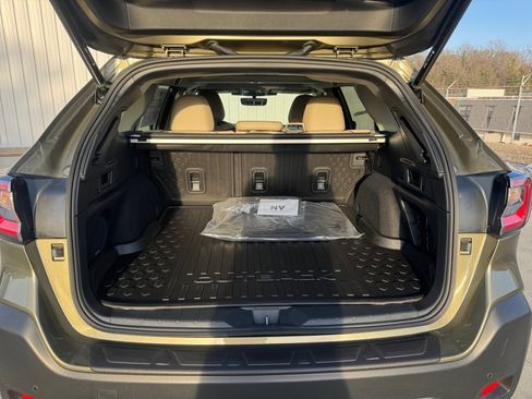 Used 2025 Subaru Outback Limited w/ Popular Package #2 image 19