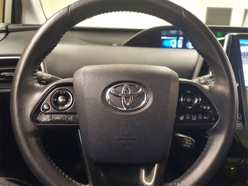 Used 2019 Toyota Prius Limited image 19