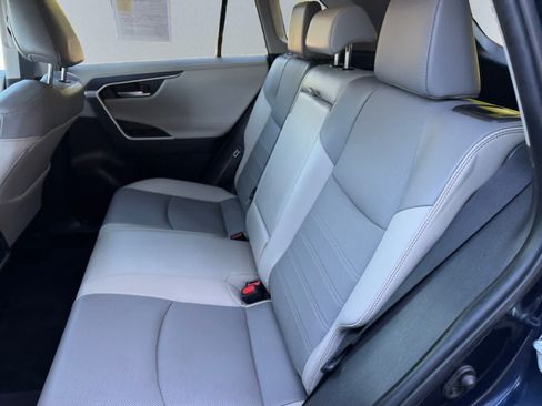 Used 2023 Toyota RAV4 Limited AWD/4WD image 18