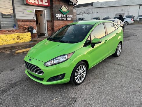 Used 2014 Ford Fiesta SE w/ Equipment Group 201A image 1