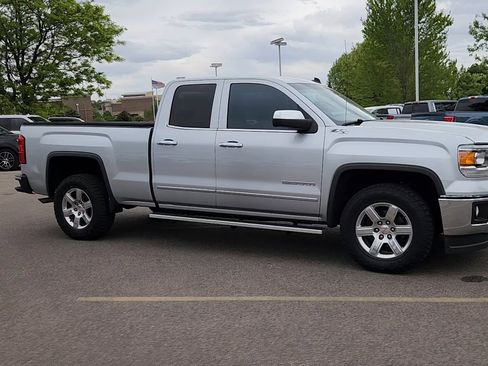 Used 2014 GMC Sierra 1500 SLT w/ SLT Preferred Package AWD/4WD image 8