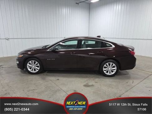 Used 2020 Chevrolet Malibu LT FWD image 1