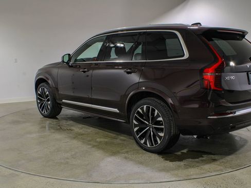 New 2026 Volvo XC90 B5 Plus w/ Protection Package image 3