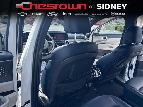 Used 2023 Kia Sorento SX Prestige AWD/4WD image 45