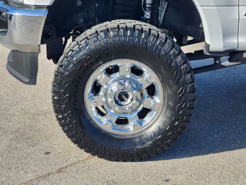 Used 2022 Ford F250 Lariat w/ Lariat Ultimate Package AWD/4WD image 10