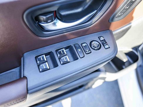 Used 2024 Honda Pilot Elite image 13