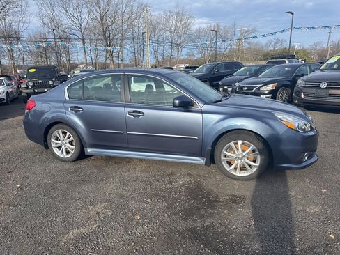 Used 2013 Subaru Legacy 3.6R Limited image 8