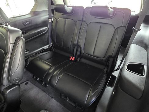 Used 2022 Jeep Grand Cherokee L Limited RWD image 14