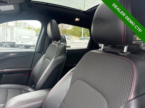 Used 2024 Ford Escape ST-Line Select w/ Tech Pack #2 AWD/4WD image 22