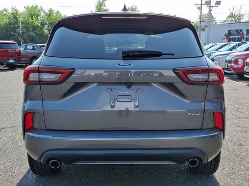 Used 2023 Ford Escape ST-Line AWD/4WD image 5
