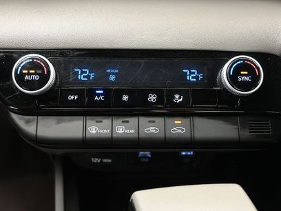 Used 2023 Hyundai Elantra SEL