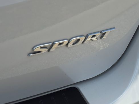 Used 2023 Honda Odyssey Sport image 12