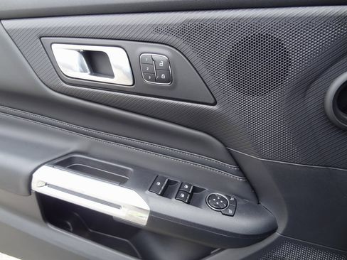 Certified 2025 Ford Mustang GT Premium image 16