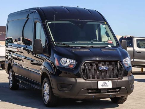 Certified 2025 Ford Transit 250 148 Medium Roof RWD image 3