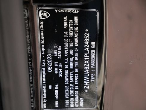 Used 2023 Lamborghini Huracan STO RWD image 26