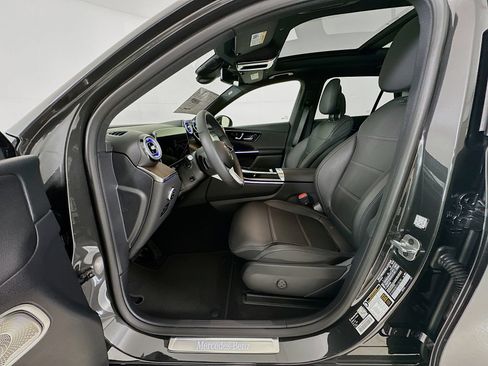 New 2026 Mercedes-Benz GLC 300 image 23