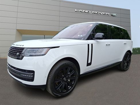 Used 2023 Land Rover Range Rover Long Wheelbase SE AWD/4WD image 1