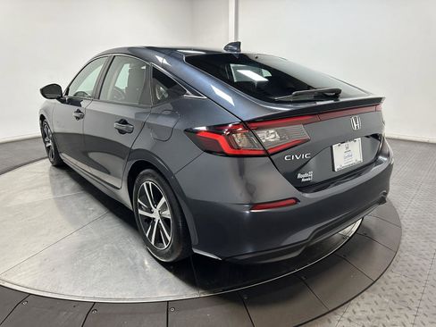 Used 2023 Honda Civic LX image 9