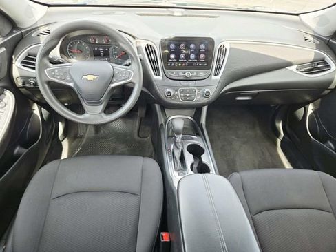 Used 2023 Chevrolet Malibu LT FWD image 6