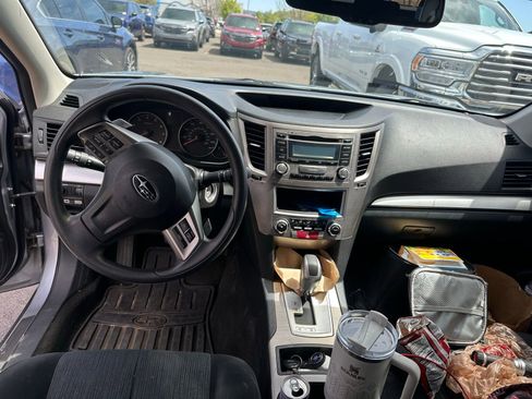 Used 2014 Subaru Outback 2.5i AWD/4WD image 15