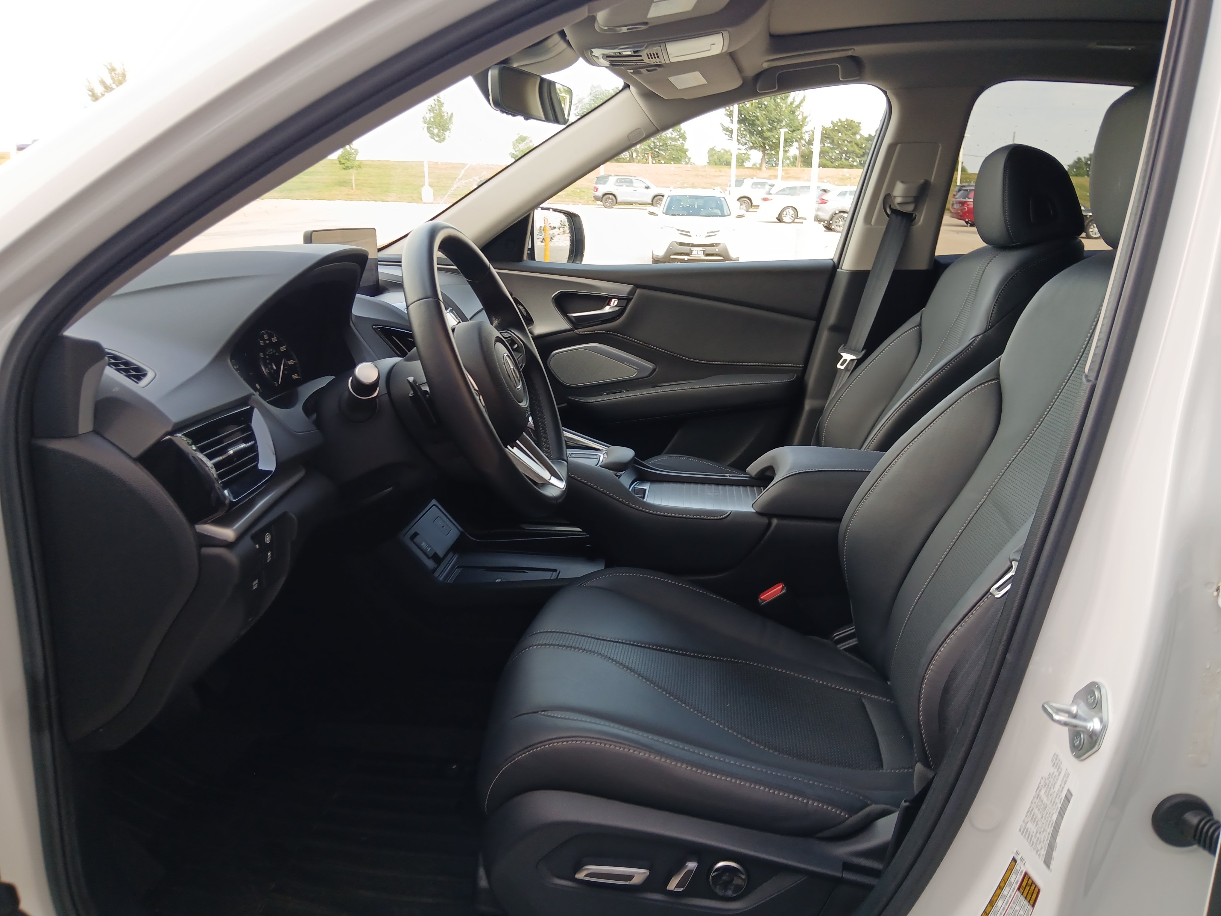 Used 2024 Acura RDX w/ Technology Package AWD/4WD image 8