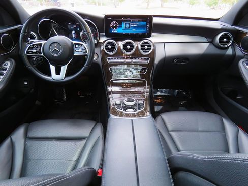 Used 2019 Mercedes-Benz C 300 Sedan w/ Premium Package image 31