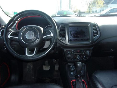 Used 2017 Jeep Compass Trailhawk w/ Leather Interior Group image 7