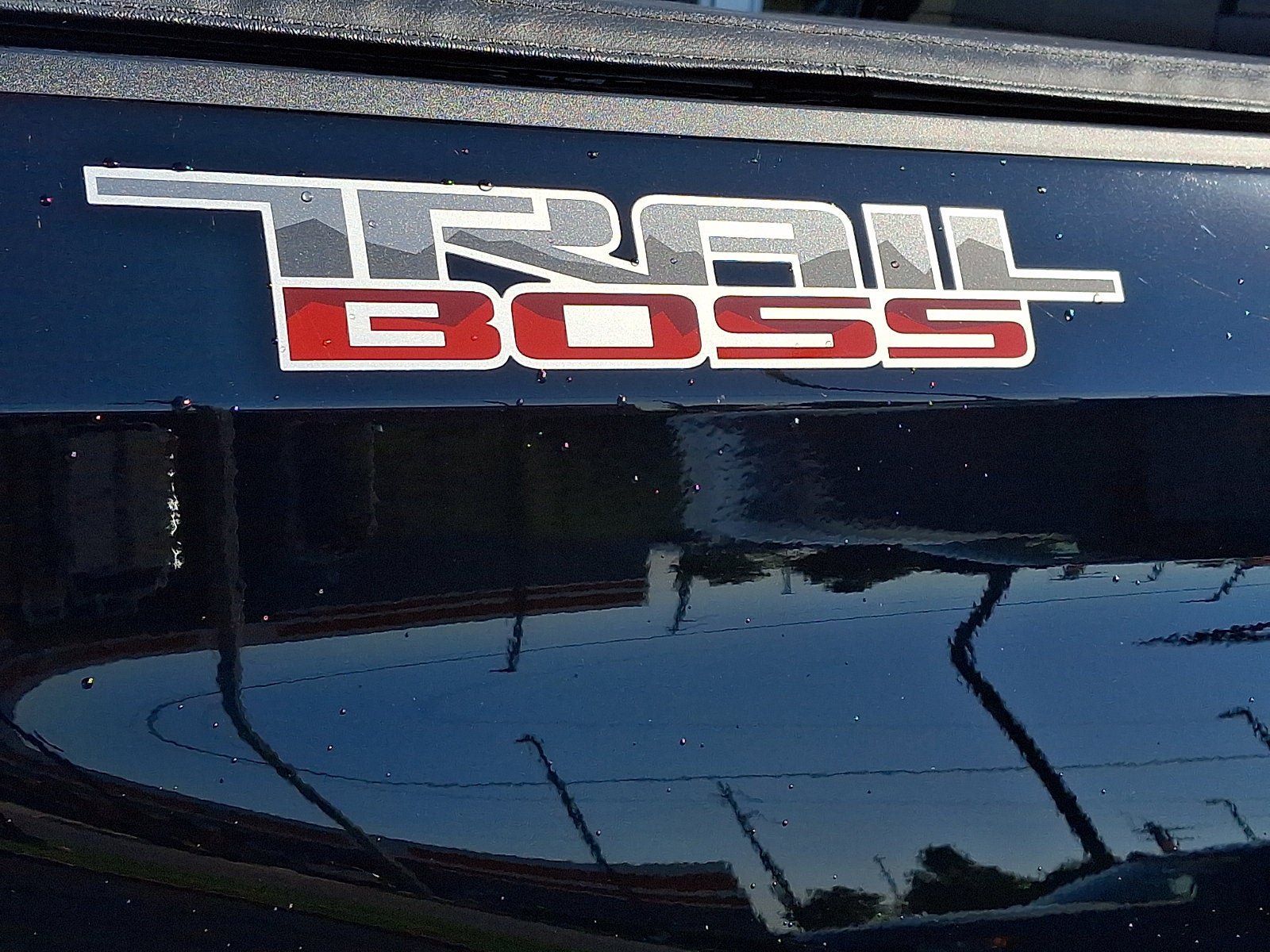 Used 2022 Chevrolet Silverado 1500 LT Trail Boss w/ Convenience Package II AWD/4WD image 33
