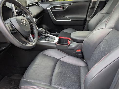 Used 2022 Toyota RAV4 TRD Off-Road w/ TRD Off-Road Weather Package AWD/4WD image 4