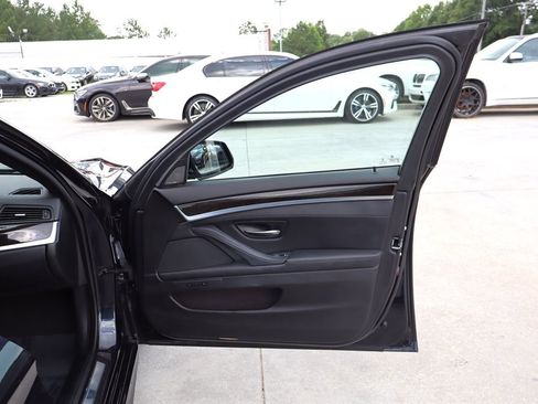 Used 2014 BMW 550i xDrive Sedan AWD/4WD image 37