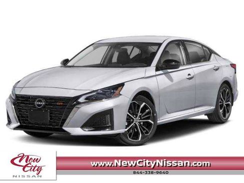 Certified 2025 Nissan Altima 2.5 SR w/ SR Premium Package image 1