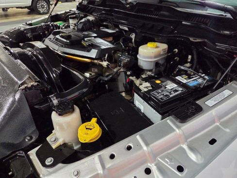 Used 2018 RAM 2500 Big Horn image 94