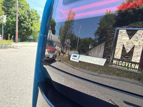 Used 2017 BMW i3 w/ Range Extender RWD image 11