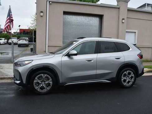 Used 2025 BMW X1 xDrive28i AWD/4WD image 5