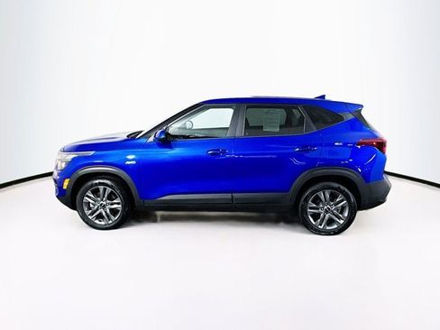 Certified 2023 Kia Seltos LX image 8