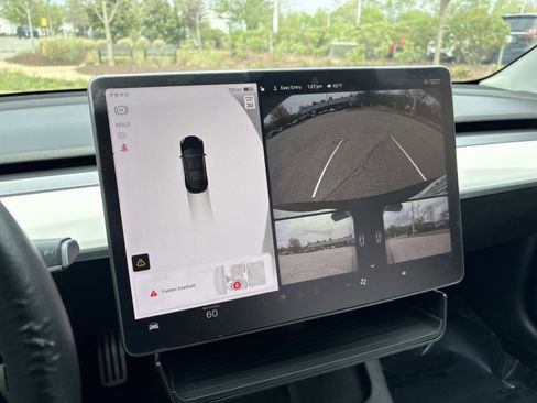 Used 2022 Tesla Model 3 Performance image 21