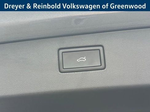 New 2026 Volkswagen Tiguan SE image 33