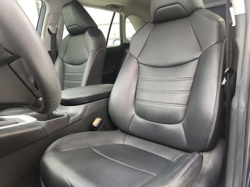 Used 2024 Toyota RAV4 XLE Premium FWD image 11