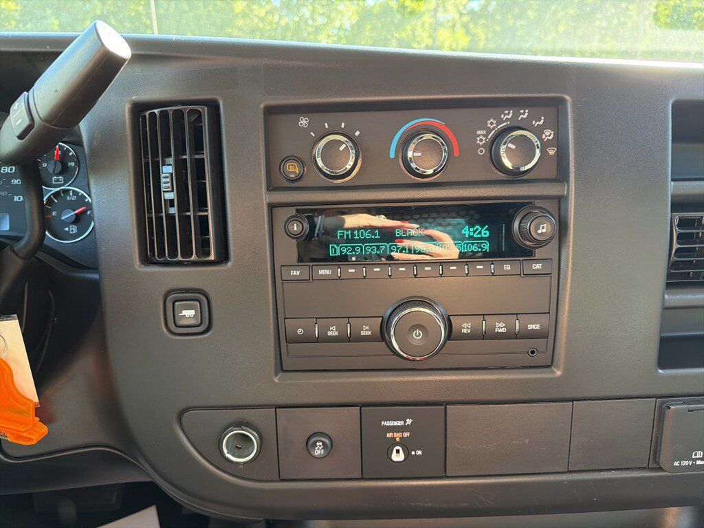 Used 2025 Chevrolet Express 2500 w/ Driver Convenience Package RWD image 15