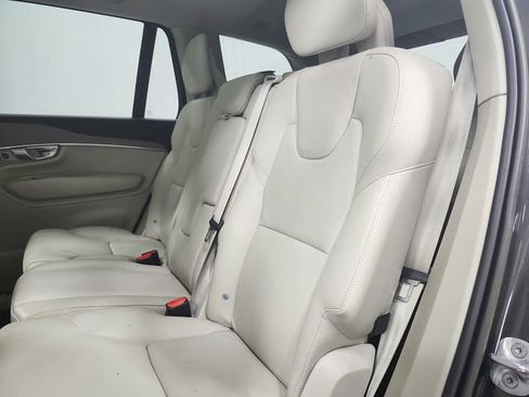 Used 2023 Volvo XC90 B6 Core AWD/4WD image 11