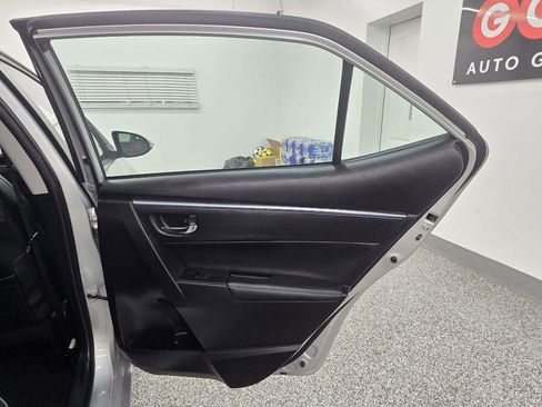 Used 2016 Toyota Corolla S FWD image 30