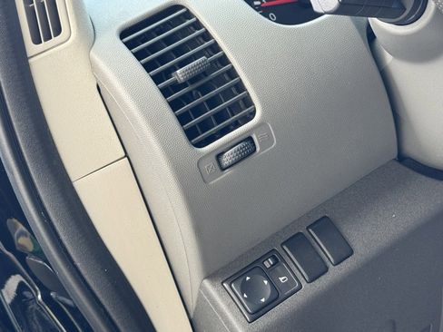 Used 2012 Nissan Xterra S w/ Value Package image 30