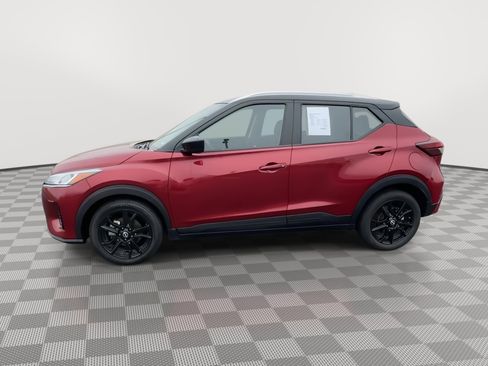 Used 2023 Nissan Kicks SV w/ Interior Electronics Package image 4