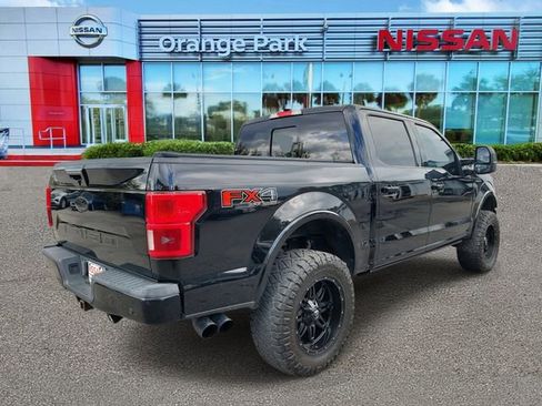 Used 2018 Ford F150 Lariat w/ Equipment Group 502A Luxury image 4