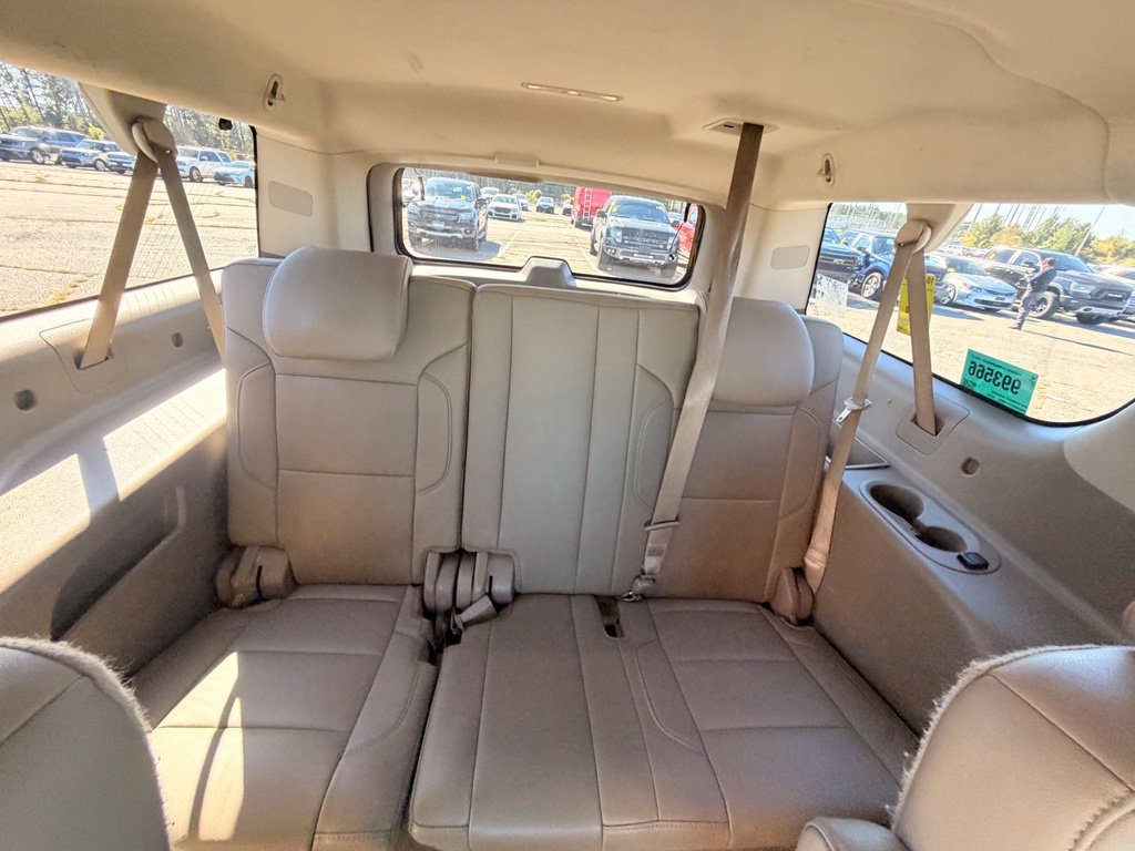 Used 2016 Chevrolet Suburban LT AWD/4WD image 17